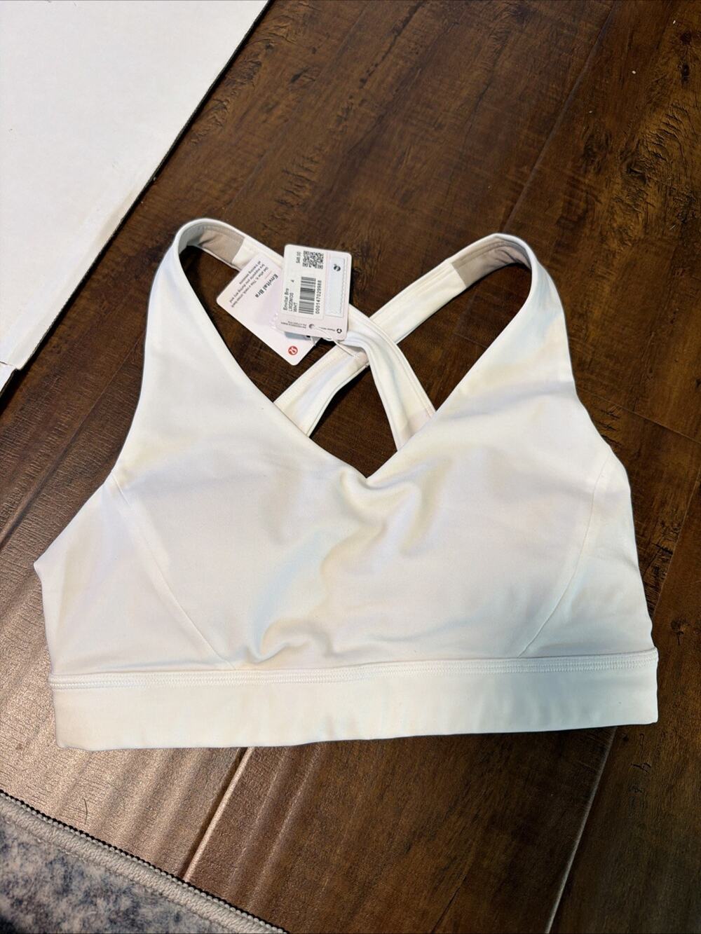 Lululemon Envital Bra Support Size 4 White Crossback